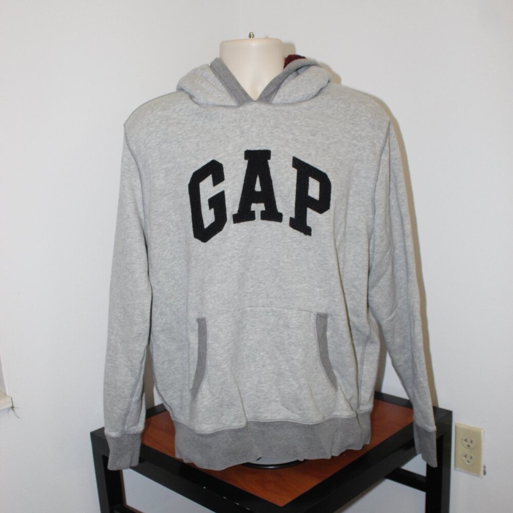 Gap Sweatshirt - Size L